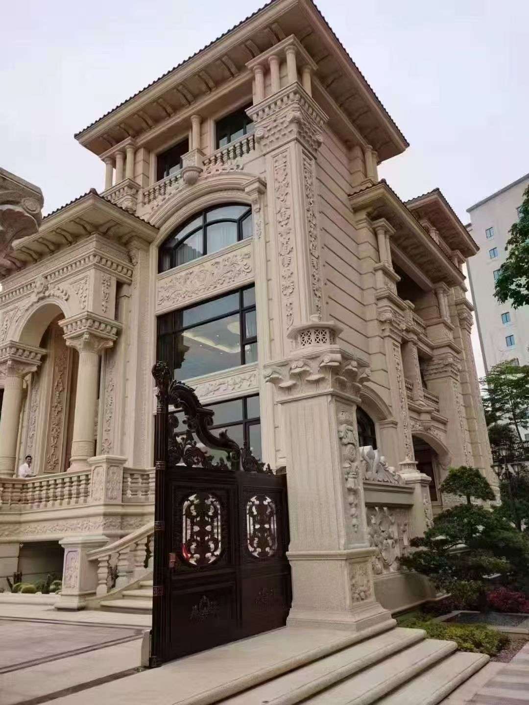 孝感黄金麻别墅外墙异形定制