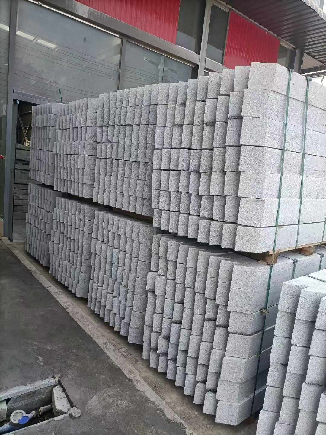 孝感芝麻白树围石 树池